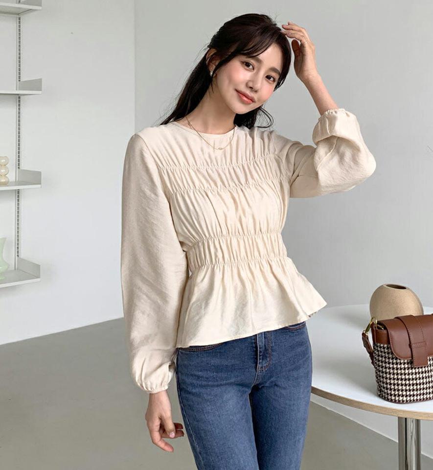 シャーリングラウンドブラウス・全3色・t56765 レディース 【bl】【韓国 ファッション トップス ブラウス 長袖 ラウンドネック ギャザー 光沢 ゆったり 無地 上品 ベーシック フェミニン カジュアル デイリー カジュアル 秋 冬】