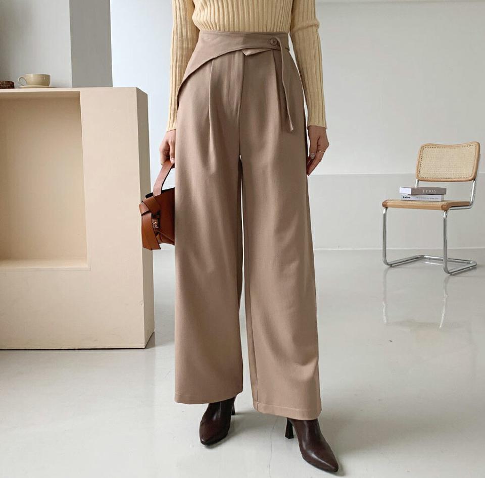 ボタンストラップスラックス・全3色・t56764 レディース 【pt】【韓国 ファッション ボトムス パンツ ロング スラックス ワイド ワイドスラックス サイドポケット ボタンストラップ 10分丈 十分丈 ストレート 無地 カジュアル 秋 冬】