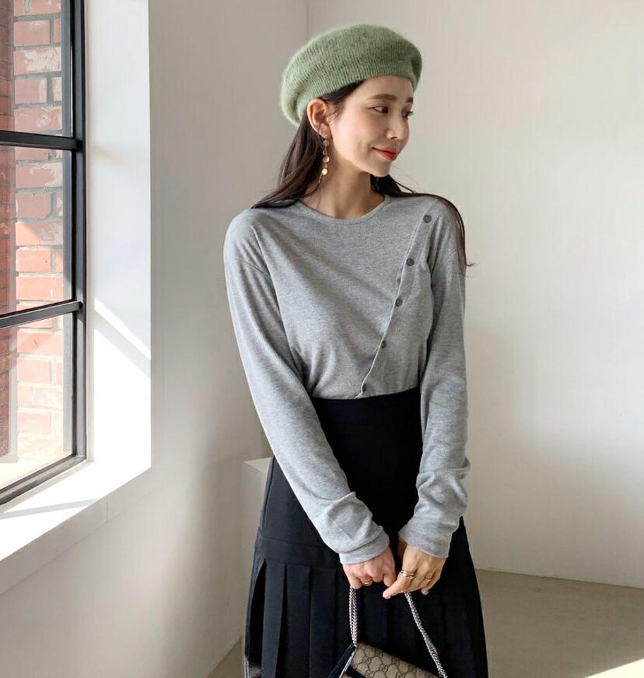 ダイアゴナルボタンTシャツ・全3色・t62603 レディース 【tops】【韓国 ファッション トップス Tシャツ カットソー 長袖 ラウンドネック スリム リブ 上品 体型カーバー フェミニン シンプル デイリー ベーシック カジュアル 秋 冬】【BT】