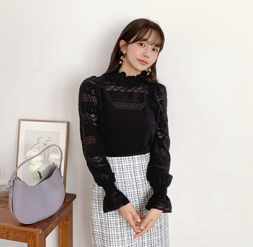 【只今10%OFF】起毛シャーリングレースブラウス・全3色・b62608 レディース 【bl】【韓国 ファッション トップス ブラウス 長袖 ハイネック 起毛 パターン レース シャーリング フリル 無地 上品 ベーシック フェミニン カジュアル デイリー カジュアル 秋 冬】