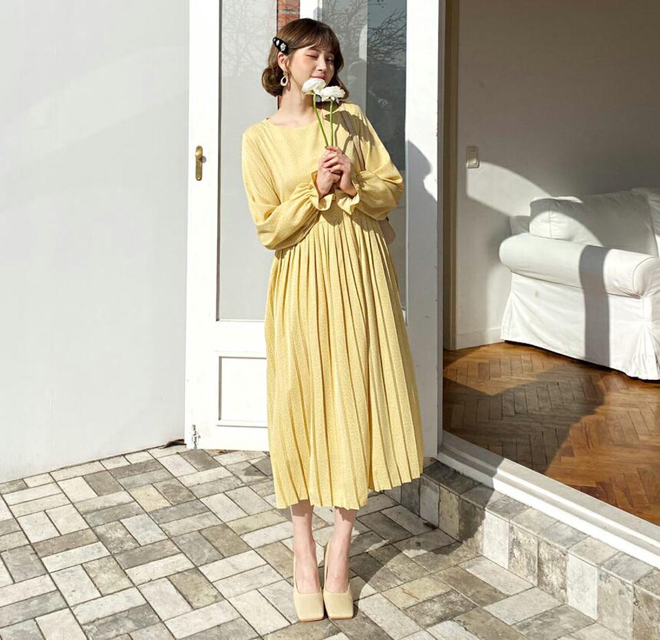 【只今10%OFF】ドットプリーツワンピース・全3色・t62637 レディース 【ops】【韓国 ファッション ワンピース ロング ロングワンピース 長袖 ラウンドネック ドット プリーツ ボリューム 体型カバー フェミニン 上品 ベーシック シンプル カジュアル 秋 冬】