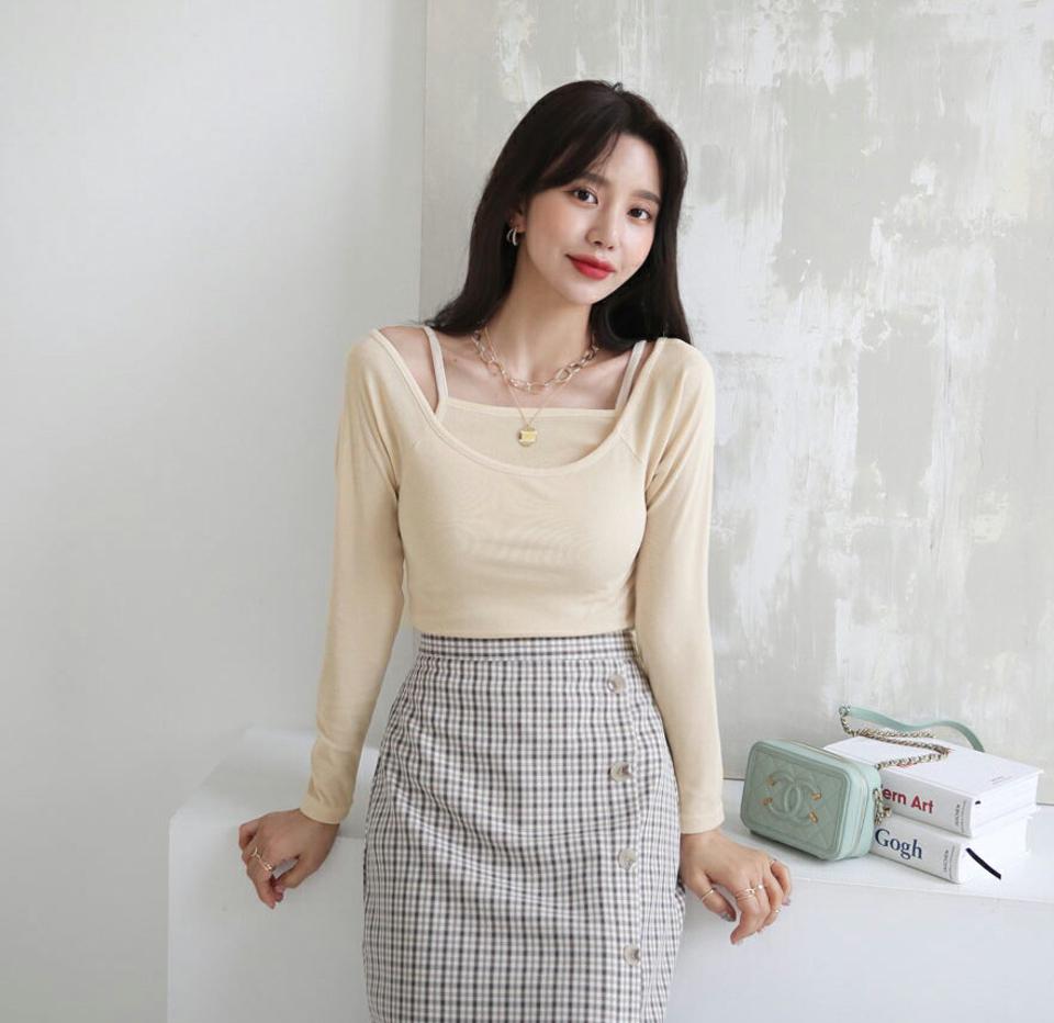 キャミ&ラグランTシャツSET・全4色・t64860 レディース 【tops】【韓国 ファッション トップス Tシャツ カットソー 長袖 セット スクエアネック キャミソール ラグランスリーブ フィット 上品 体型カーバー フェミニン ベーシック カジュアル 秋 冬】