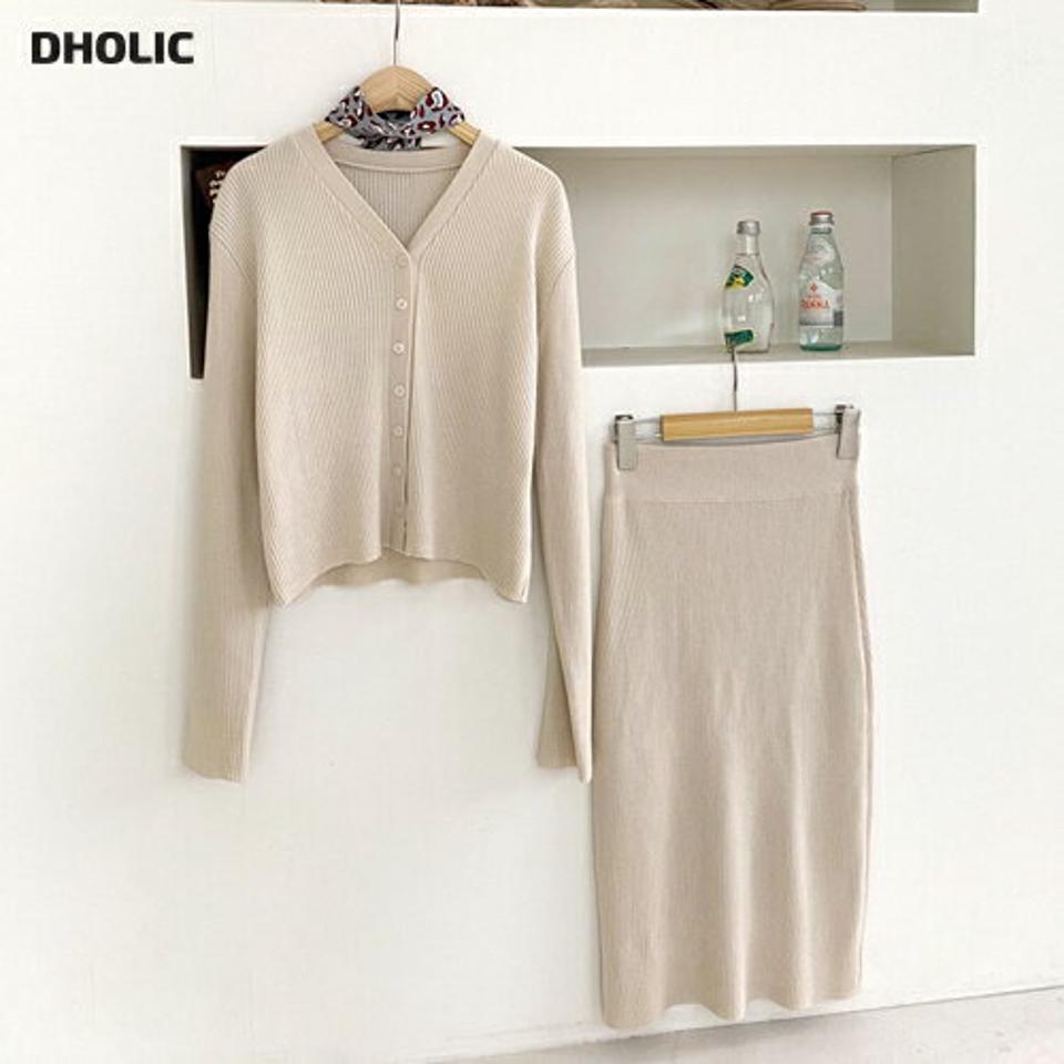 リブニットカーディガン&スカートSET・全4色・t64901 レディース 【ops】【韓国 ファッション ワンピース ミディ ミディワンピース セットアップ リブニット Vネック スカート ウエストゴム Hライン 体型カバー 上品 ベーシック シンプル カジュアル 秋 冬】