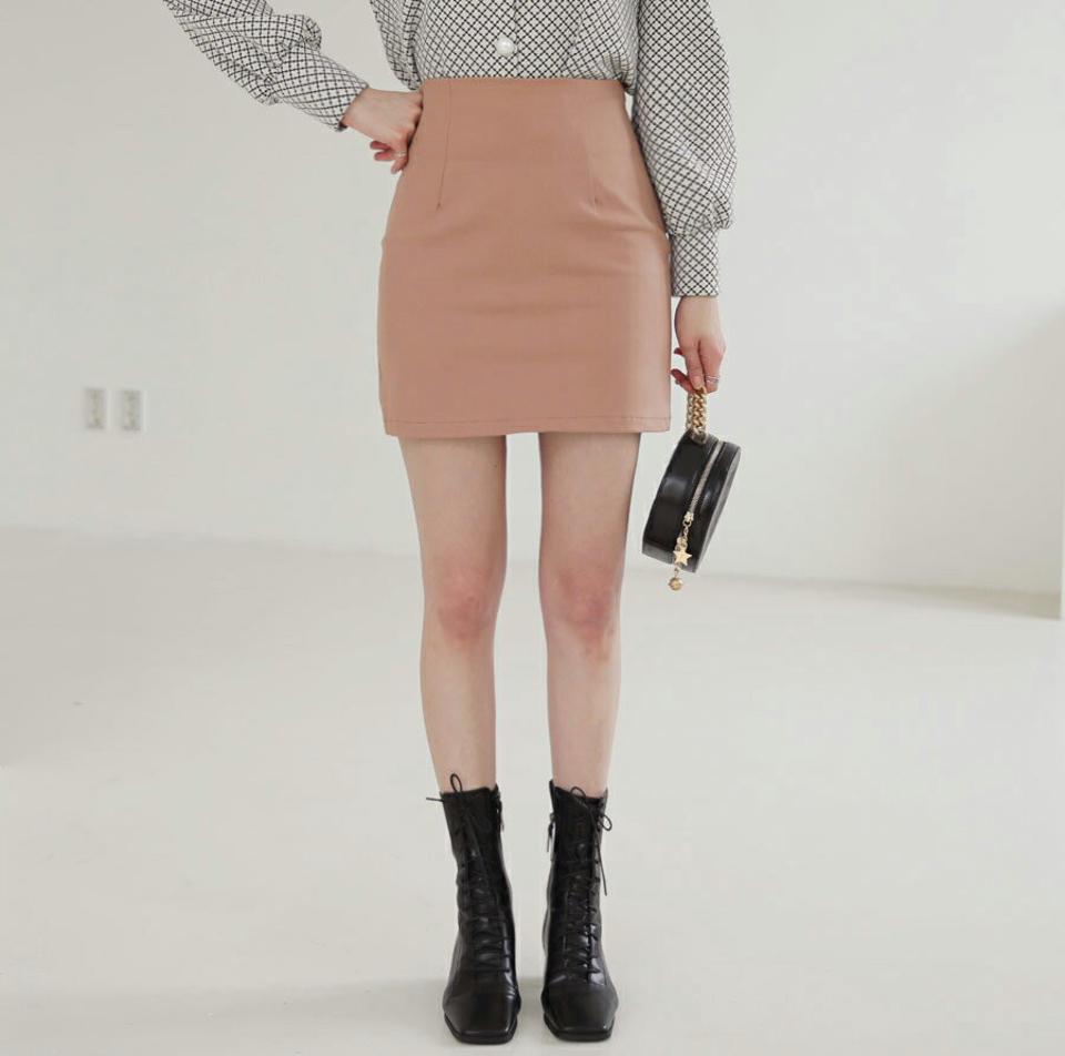 ≪人気商品再入荷≫ミニマルスカート・全6色・t64888 レディース 【sk】韓国ファッション ボトムス スカート ミニ ショート 台型 ミニマル ダーツ 台形 無地 スリム 細身 上品 フェミニン カジュアル カジュアル 秋 冬