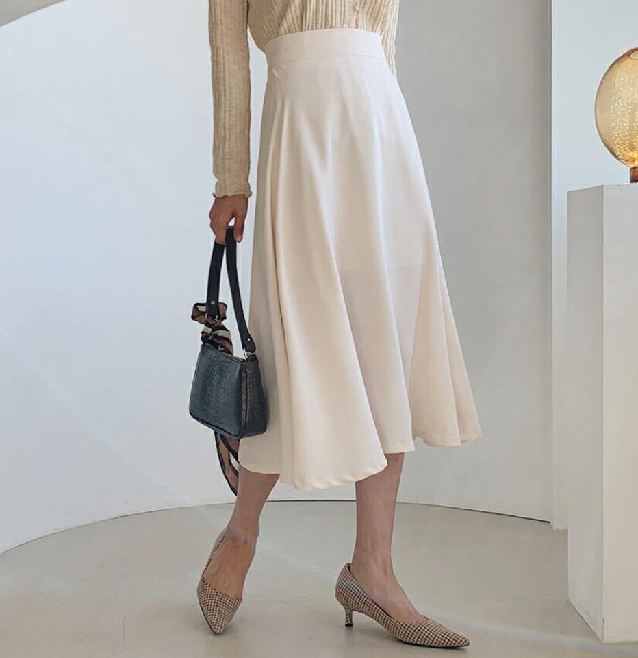 フレアスカート・全6色・t61531 レディース 【sk】【韓国 ファッション ボトムス スカート ロング フレア 上品 細身 Aライン バックファスナー カジュアル フェミニン シンプル スリム 体型カーバー ベーシック デイリー カジュアル 秋 冬】