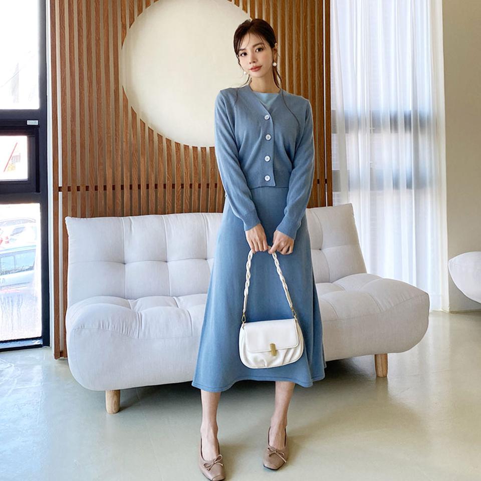 ボタンニットカーディガン&フレアスカートSET・全3色・b66577 レディース 【ops】【カーディガン 長袖 トップス スカート ロングスカート ロング ニット ニットアップ setup セットアップ 秋 冬 韓国 ファッション】【ハイホリHIHOLLI】