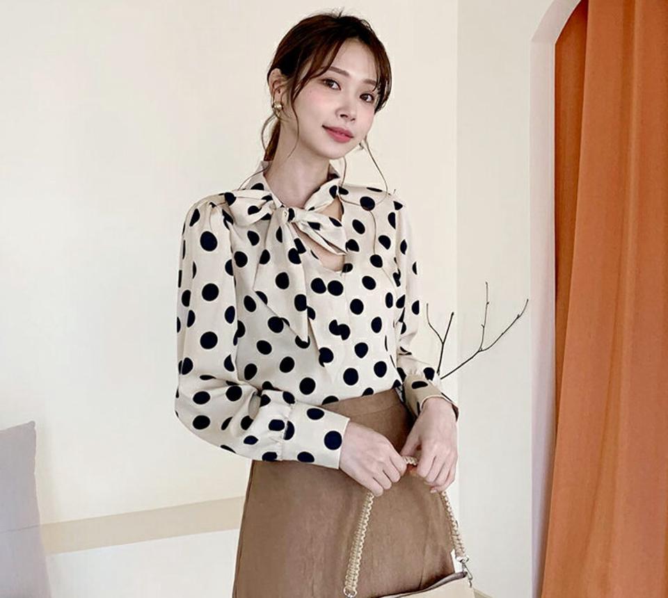 コインドットリボンブラウス・全2色・b66602 レディース 【bl】【トップス ブラウス 長袖 リボン りぼん ドット柄 可愛い かわいい ガーリー モノトーン ネックリボン 秋 冬 韓国 ファッション】【ハイホリHIHOLLI】