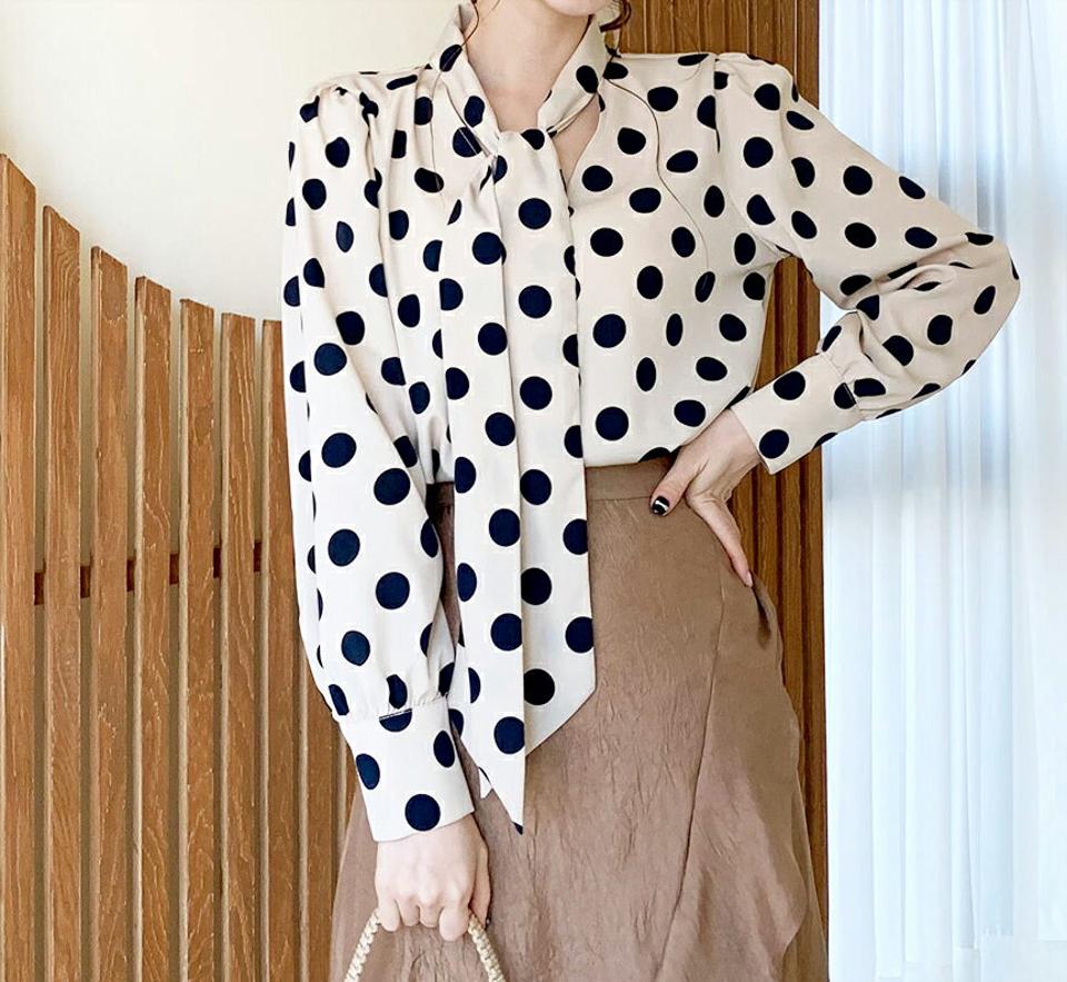 コインドットリボンブラウス・全2色・b66602 レディース 【bl】【トップス ブラウス 長袖 リボン りぼん ドット柄 可愛い かわいい ガーリー モノトーン ネックリボン 秋 冬 韓国 ファッション】【ハイホリHIHOLLI】