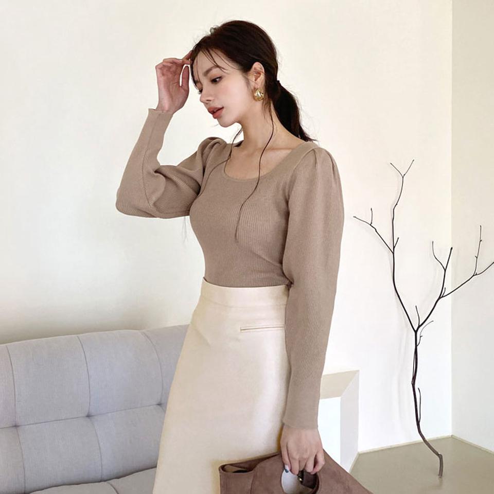 【只今10%OFF】スクエアネックパフニット・全4色・b66565 レディース 【tops】【トップス ニット ニットトップス 長袖 パフ袖 パフスリーブ スクエアネック 単色 無地 シンプル フェミニン 秋 冬 韓国 ファッション】【ハイホリHIHOLLI】【SL】
