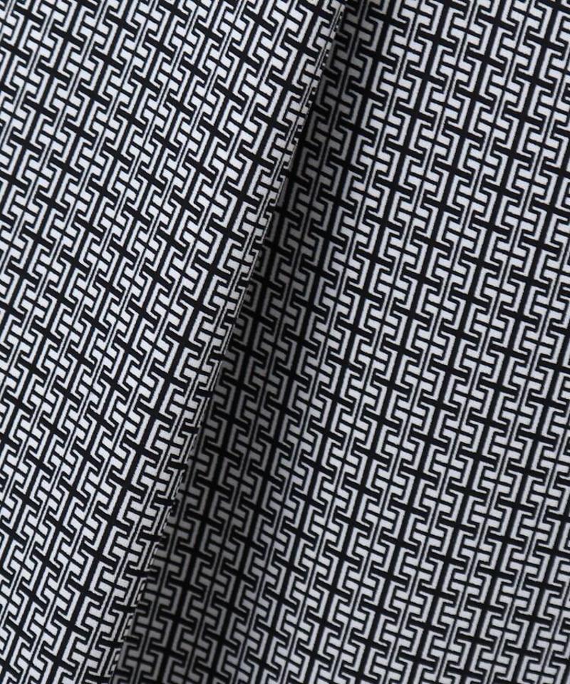 グラフィカルジオメプリントスカート