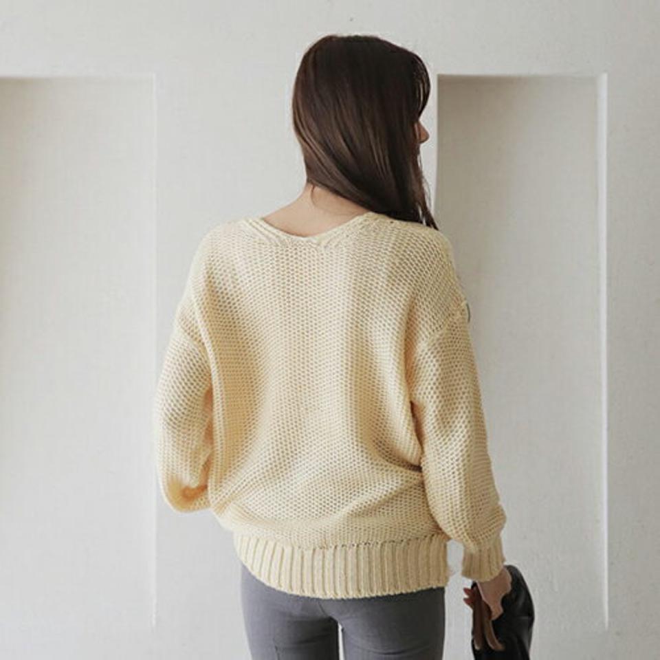 Vネックルーズニット・全5色・t66664 レディース 【tops】【トップス ニット ニットトップス 長袖 ルーズ Vネック 単色 無地 シンプル 大人 カジュアル ラフ 秋 冬 韓国 ファッション】【ハイホリHIHOLLI】