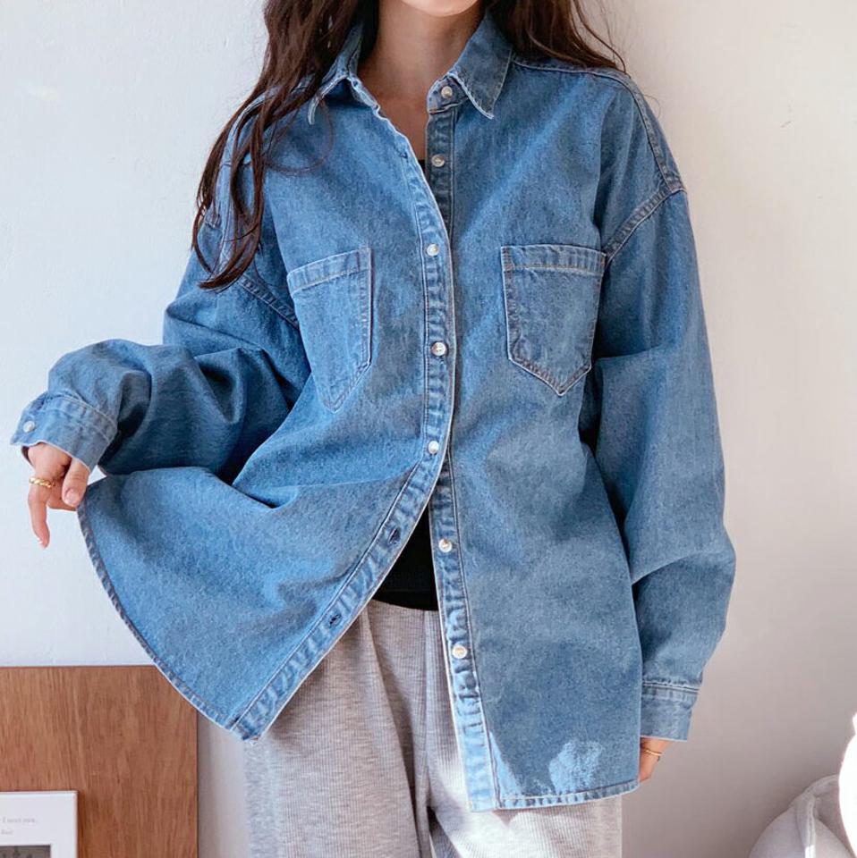 デニムシャツ・全3色・t56798 レディース 【bl】【韓国 ファッション トップス ブラウス シャツ 長袖 マニッシュ デニムシャツ ドロップショルダー ルーズ ゆったり 春 上品 フェミニン カジュアル デイリー 秋 冬】