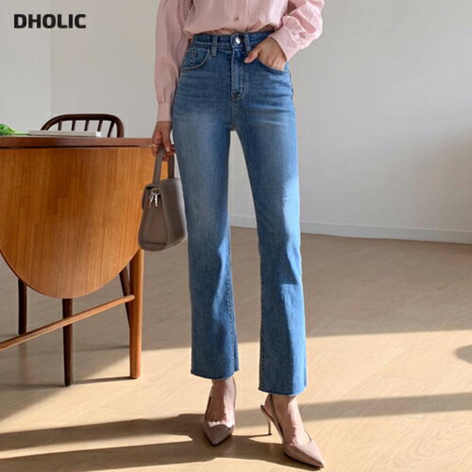 セミフレアデニムパンツ・全1色・t56796 レディース 【pt】 韓国 ファッション ボトムス パンツ デニムパンツ セミブーツカット ファスナー 美脚 カットオフ ハイウエスト 無地 体型カーバー 秋 冬