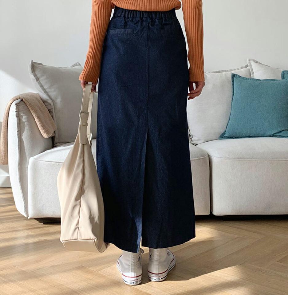 スリットデニムスカート・全1色・t56791 レディース 【sk】【韓国 ファッション ボトムス スカート ロング ロングスカート Hライン バックゴム スリット デニムスカート カジュアル 体型カバー シンプル フェミニン デイリー ベーシック 上品 秋 冬】