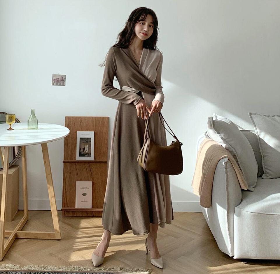 ≪人気商品再入荷≫クロスラップ配色ワンピース・全2色・b56784 レディース 【ops】韓国ファッション ワンピース ロングワンピス 長袖 ネック メリハリ 配色 クロス ストラップ スリム フィット 秋 冬