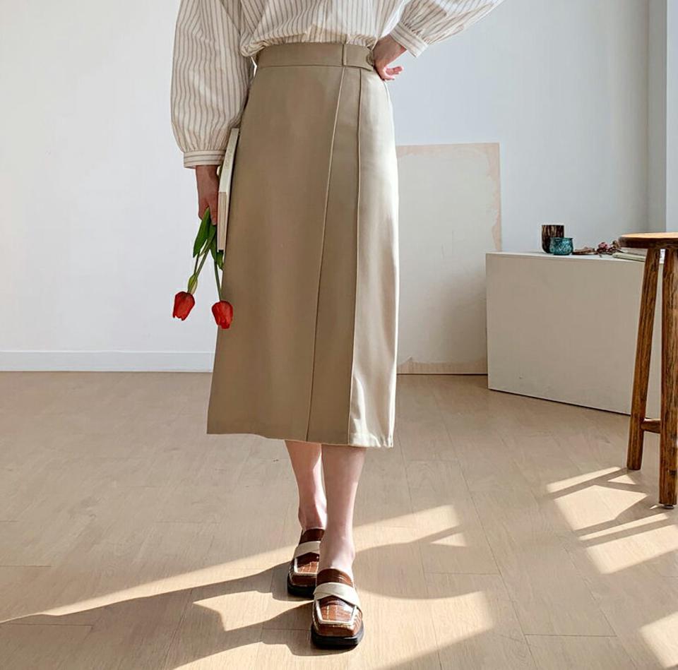 サイドボタンラップ調スカート・全3色・b56801 レディース 【sk】【韓国 ファッション ボトムス スカート ロング ロングスカート Aライン サイドボタン ラップ調 バックゴム ファスナー 体型カバー シンプル フェミニン デイリー ベーシック 上品 秋 冬】