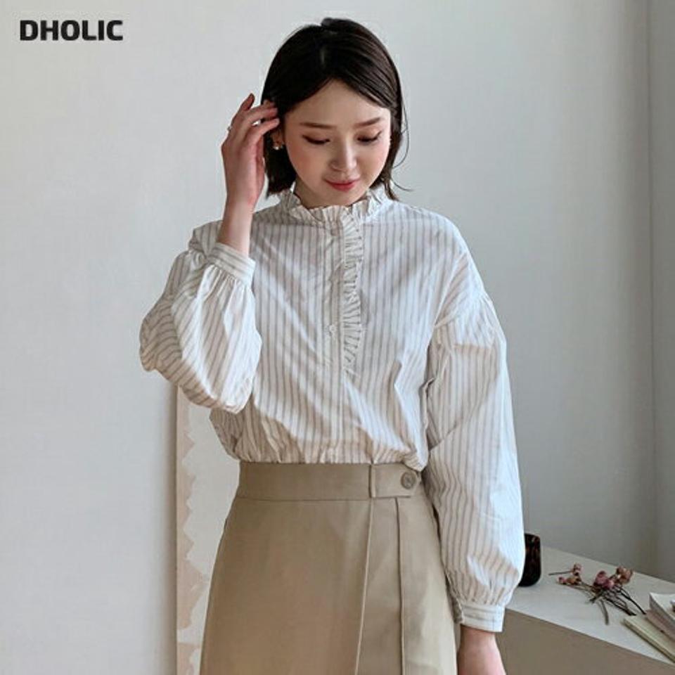 【只今10%OFF】フリルストライイプブラウス・全3色・t56814 レディース 【bl】【韓国 ファッション トップス ブラウス 長袖 ウェーブ ストライプ パターン フリル 体型カバー アンバランス 春 フェミニン カジュアル デイリー 秋 冬】