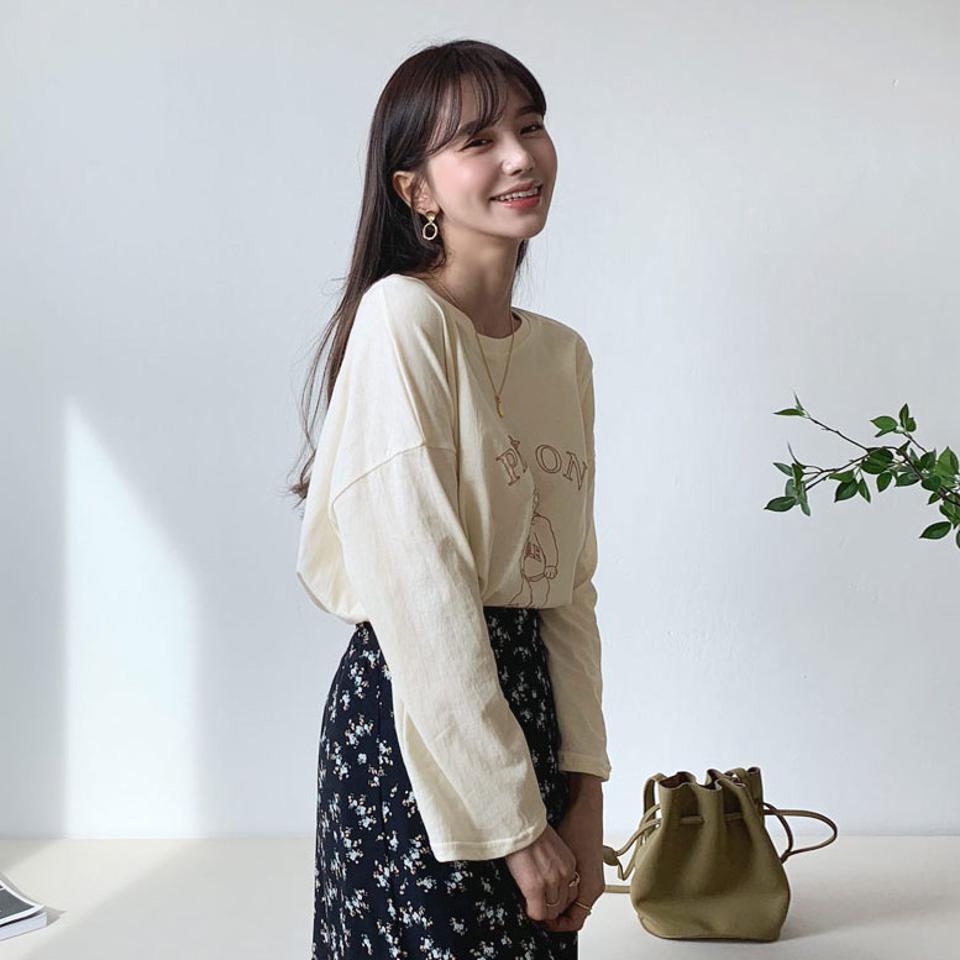 ベアプリントTシャツ・全4色・t56771 レディース 【tops】【韓国 ファッション トップス Tシャツ 長袖 ラウンドネック クマ ドローイング プリント ルーズ ゆったり 体型カーバー デイリー ベーシック 無地 春 春Tシャツ 秋 冬】【BT】