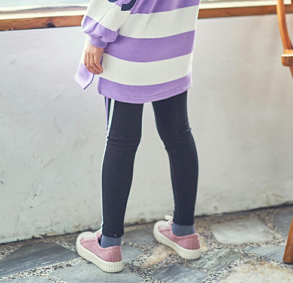 【只今30%OFF】ダブルカラーラインレギンス・u09632 キッズ 【9~17才】【pt】【韓国 ファッション ボトムス レギンス スパッツ パンツ 2本線 二本線 サイドライン ストレッチ 伸びる 伸縮性 男の子 女の子 キッズ 子供 こども 子供服 通学 小学生 ジュニア 秋 冬】【KIDS】