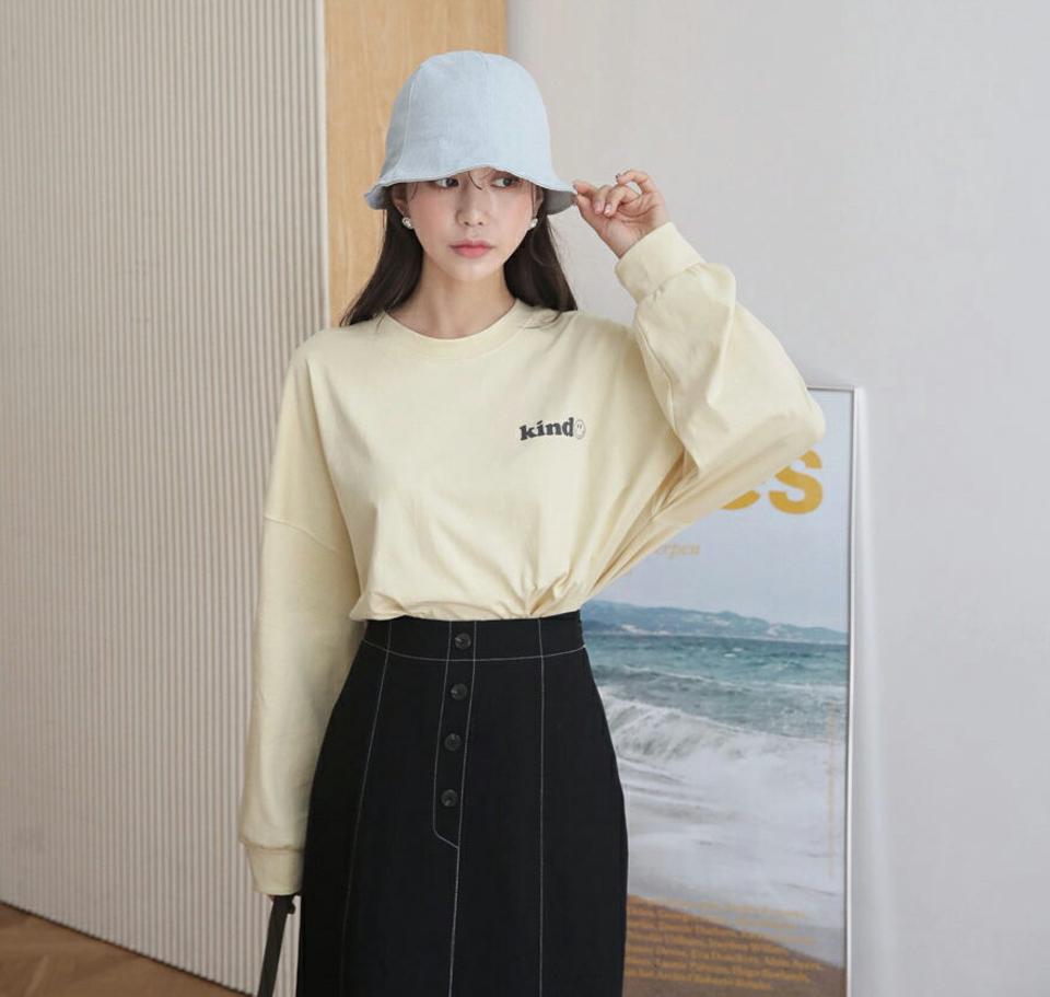 kindスマイルスTシャツ・全4色・t63004 レディース 【tops】【韓国 ファッション トップス Tシャツ カットソー 長袖 ラウンドネック ロゴ ルーズ ゆったり 上品 体型カーバー フェミニン デイリー ベーシック 秋 冬】【BT】