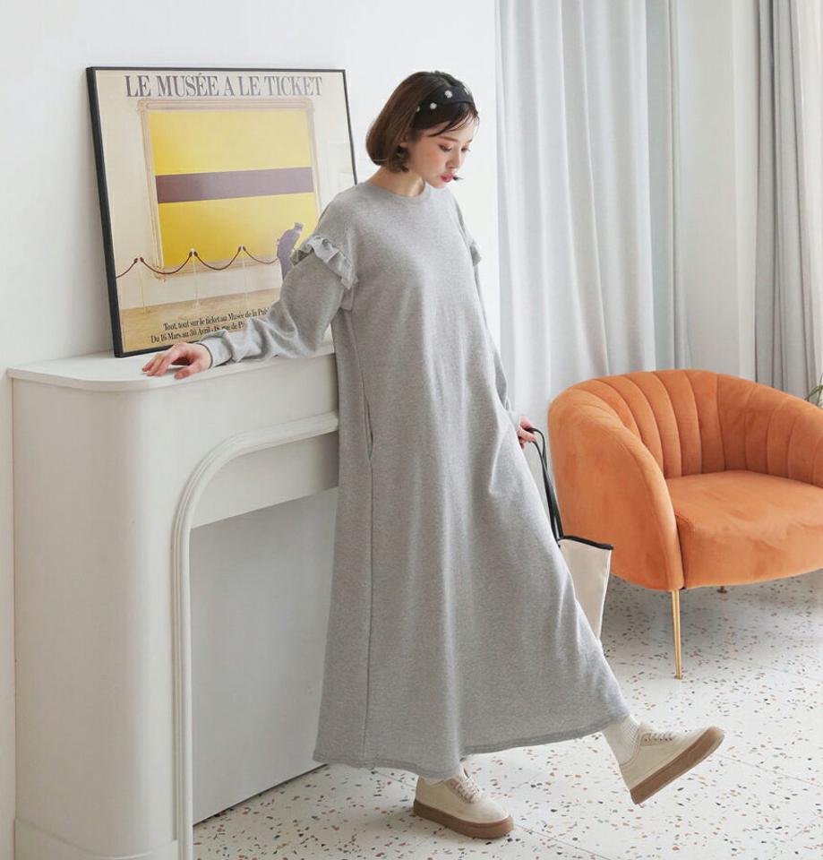 ショルダーフリルワンピース・全2色・b62978 レディース 【ops】【韓国 ファッション ワンピース ロング ロングワンピース 長袖 ラウンドネック フリル カジュアル スウェット ルーズ 体型カバー フェミニン 上品 ベーシック シンプル 秋 冬】