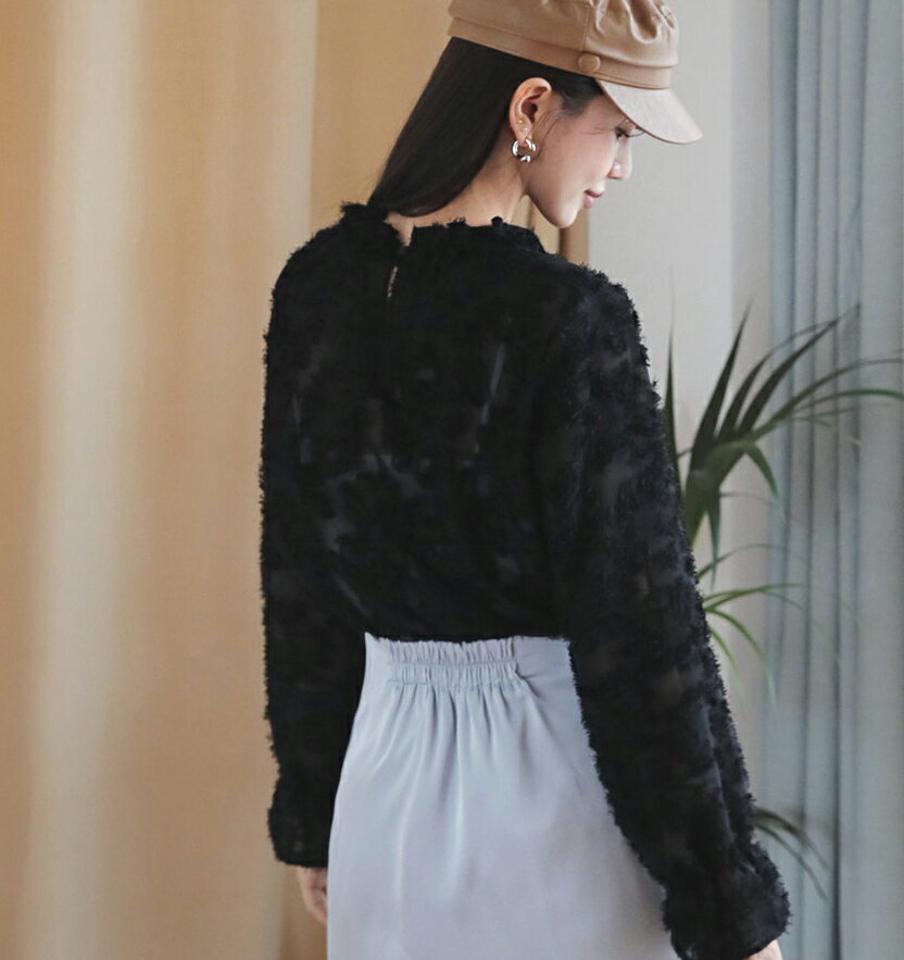 フェザー調シアーブラウス・全3色・t63006 レディース 【bl】【韓国 ファッション トップス ブラウス 長袖 フリルネック ネックフリル やわらかい フェザー調 テクスチャー 上品 ベーシック フェミニン カジュアル デイリー 秋 冬】