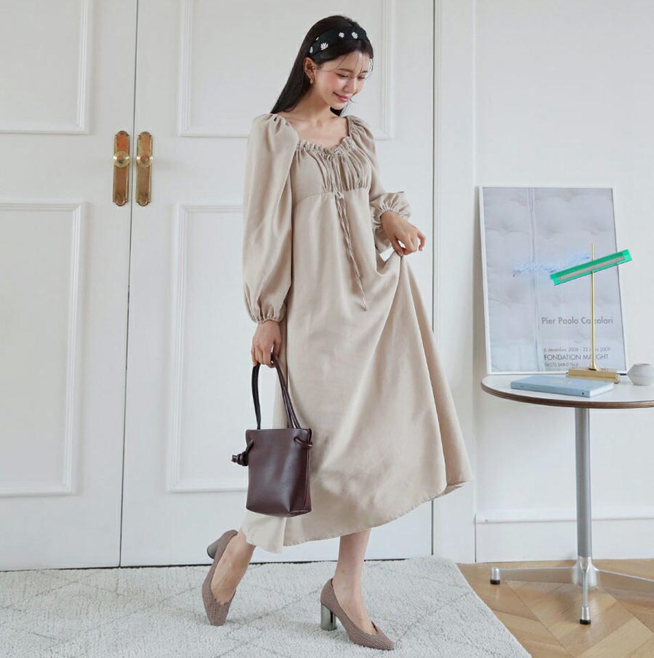 ギャザーリボンワンピース・全2色・t63015 レディース 【ops】【韓国 ファッション ワンピース ロング ロングワンピース 長袖 デコルテ スクエアネック ギャザー リボン 体型カバー フェミニン 上品 ベーシック シンプル 秋 冬】