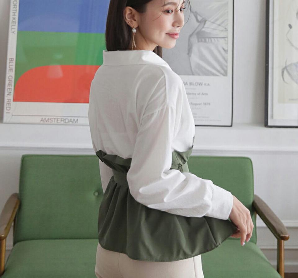 ベルト付配色カラーブラウス・全2色・t63003 レディース 【bl】【韓国 ファッション トップス ブラウス 長袖 スリットネック 配色 ベルトループ レザー ウエストゴム フレア 上品 ベーシック フェミニン カジュアル デイリー 春ブラウス 秋 冬】