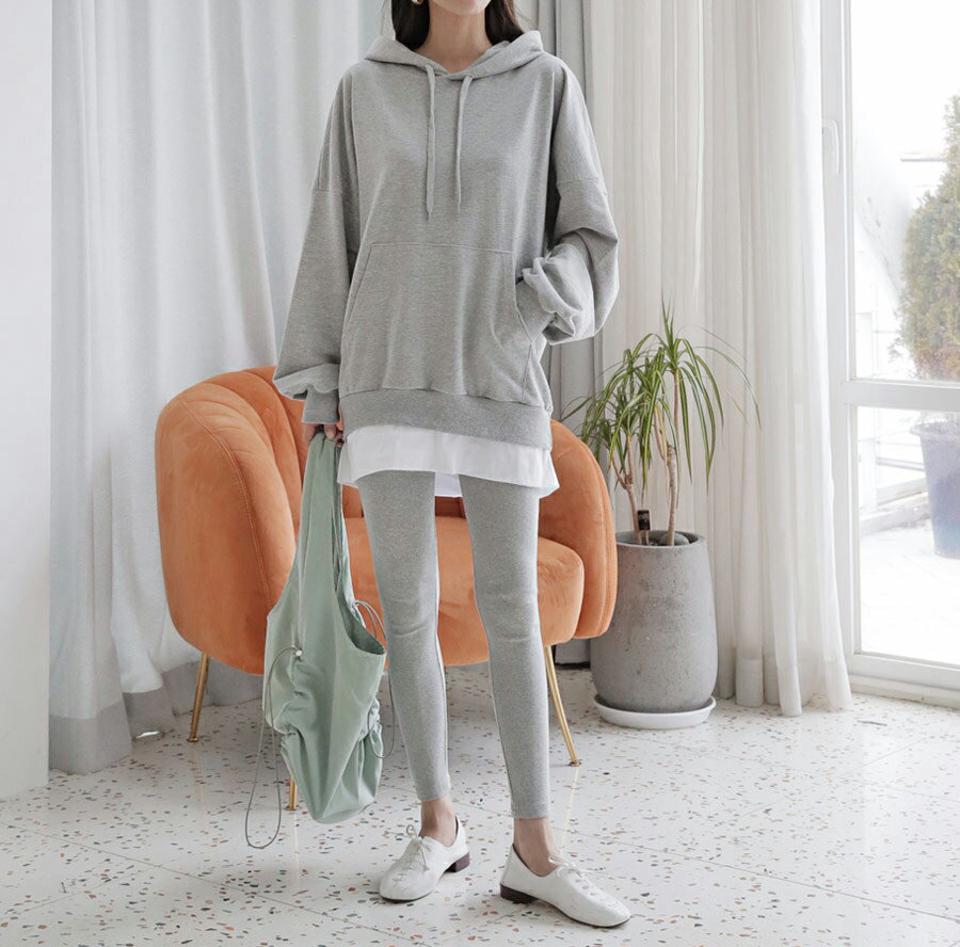 レイヤードフーディ&レギンスSET・全2色・b63016 レディース 【pt】【韓国 ファッション ボトムス レギンス パンツ セットアップ カジュアル ストリングフード ポケット トレーナー レイヤード調 トレーナー スリム シンプル ウエストゴム フィット 秋 冬】