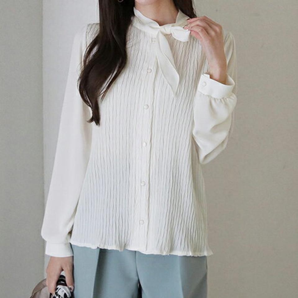 テクスチャーリボンブラウス・全2色・t66675 レディース 【bl】【トップス ブラウス リボン りぼん ハーフネック シンプル フェミニン ジグザグ 大人 オフィスカジュアル 秋 冬 韓国 ファッション】【ハイホリHIHOLLI】