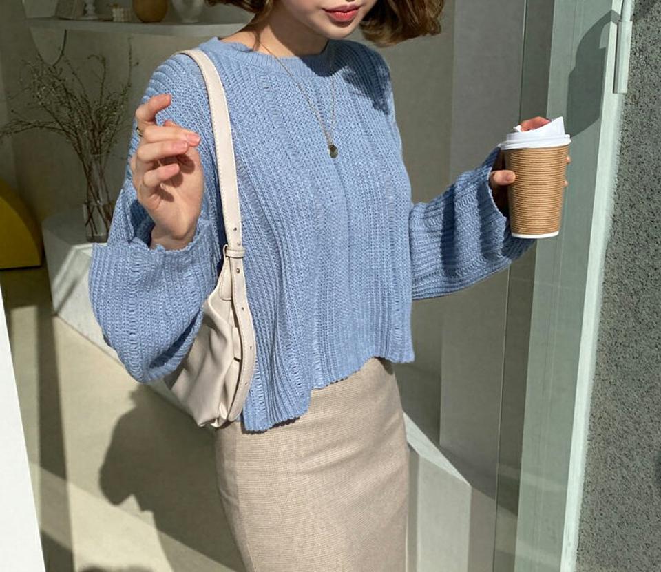 シアーラインクロップドニット・全5色・t62700 レディース 【tops】【韓国 ファッション トップス ニット 長袖 ラウンドネック ぼわん袖 ツイスト ルーズ ゆったり デイリー ケーブルニット フェミニン ベーシック 無地 秋 冬】