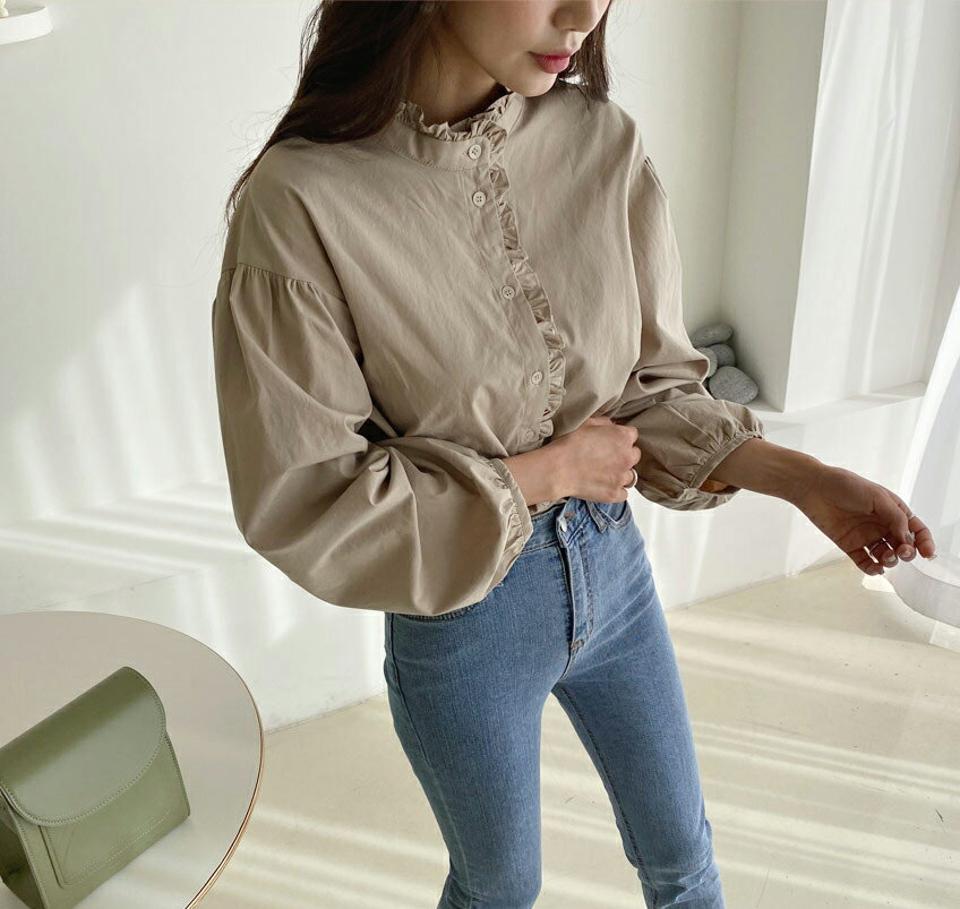 フリルボタンブラウス・全2色・t62697 レディース 【bl】【韓国 ファッション トップス ブラウス 長袖 フリルネック フリル ギャザー 体型カバー 上品 春 フェミニン カジュアル デイリー 秋 冬】