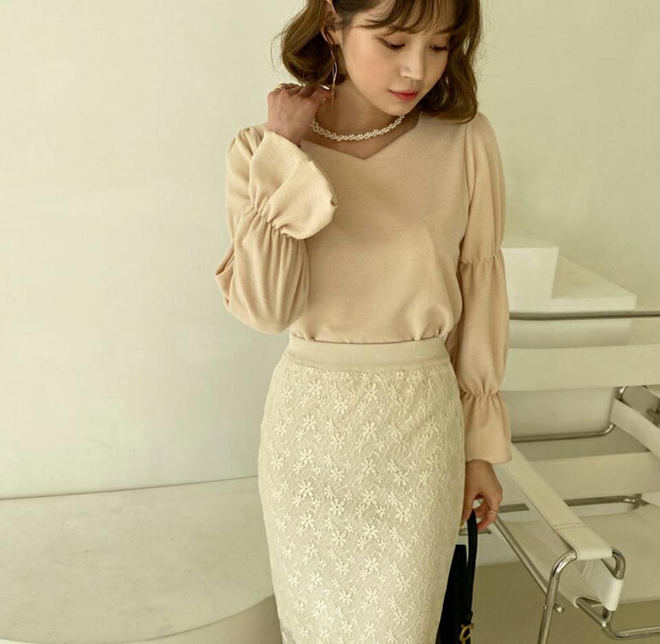 スクエアVネックパフTシャツ・全5色・b62691 レディース 【tops】【韓国 ファッション トップス Tシャツ 長袖 スクエアVネック デコルテ パフスリーブ パステル スリム フィット リブ カジュアル 上品 体型カーバー デイリー ベーシック 春 無地 秋 冬】