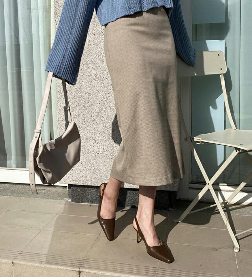 チェックHラインスカート・全2色・t62718 レディース 【sk】【韓国 ファッション ボトムス スカート ロング ロングスカート Hライン チェック パターン 大人 バックスリット カジュアル 体型カバー シンプル フェミニン デイリー ベーシック 上品 秋 冬】