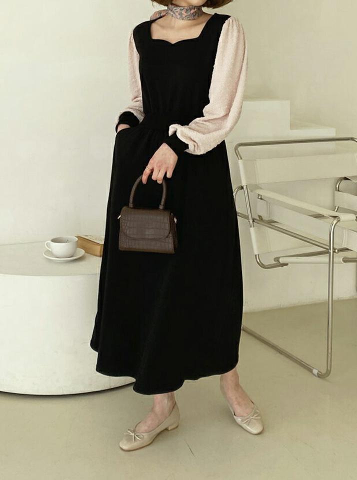 【只今10%OFF】テクスチャースリーブワンピース・全2色・b62711 レディース 【ops】【韓国 ファッション ワンピース ロング ロングワンピース スクエア Vネック フレア 異素材 クスチャー スリーブ リブ デコルテ フェミニン カジュアル ベーシック 体型カバー 秋 冬】