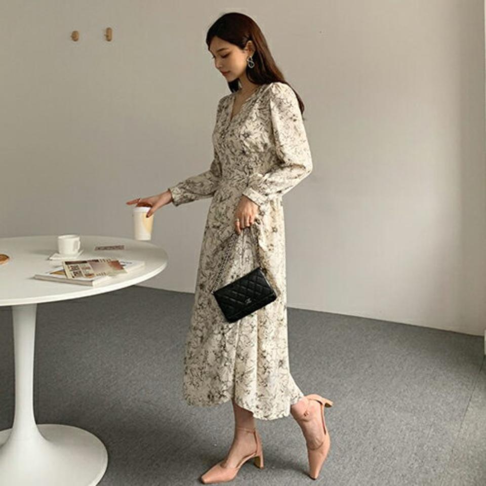 【送料無料】Vネック花柄ワンピース・全2色・66785 レディース 【ops】【ワンピース ロング ロングワンピース 長袖 花柄 フラワー 長袖 Vネック 可愛い かわいい フェミニン 大人 きれいめ 秋 冬 春 韓国 ファッション】【ハイホリHIHOLLI】