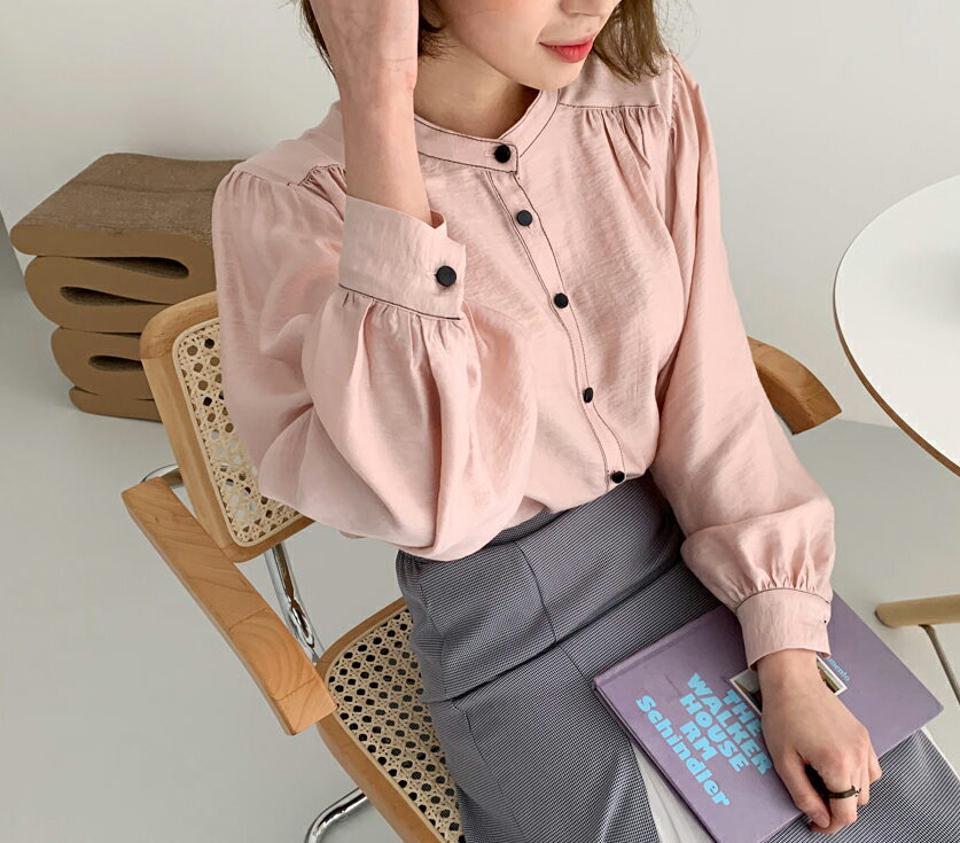 ステッチバンドカラーブラウス・全2色・t64922 レディース 【bl】【韓国 ファッション トップス ブラウス 長袖 上品 ギャザー フェミニン パフスリーブ ステッチ 春 カジュアル デイリー 無地 ベーシック 秋 冬】