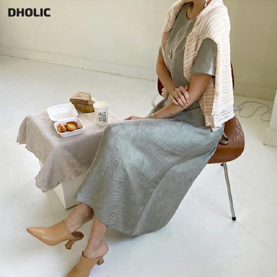 サテン半袖ワンピース・全3色・t66790 レディース 【ops】【ワンピース ロング ロングワンピース 半袖 サテン 単色 無地 シンプル 上品 フェミニン 秋 春 夏 韓国 ファッション】【ハイホリHIHOLLI】