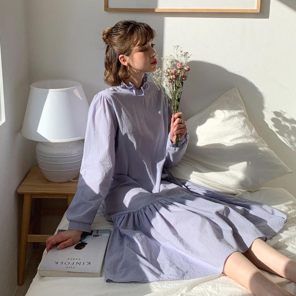 ネックフリルワンピース・全4色・b64935 レディース 【ops】【韓国 ファッション ワンピース ロング ロングワンピース ネックフリル ルーズ パールボタン ギャザー フェミニン 無地 上品 ゆったり 春 体型カバー 秋 冬】