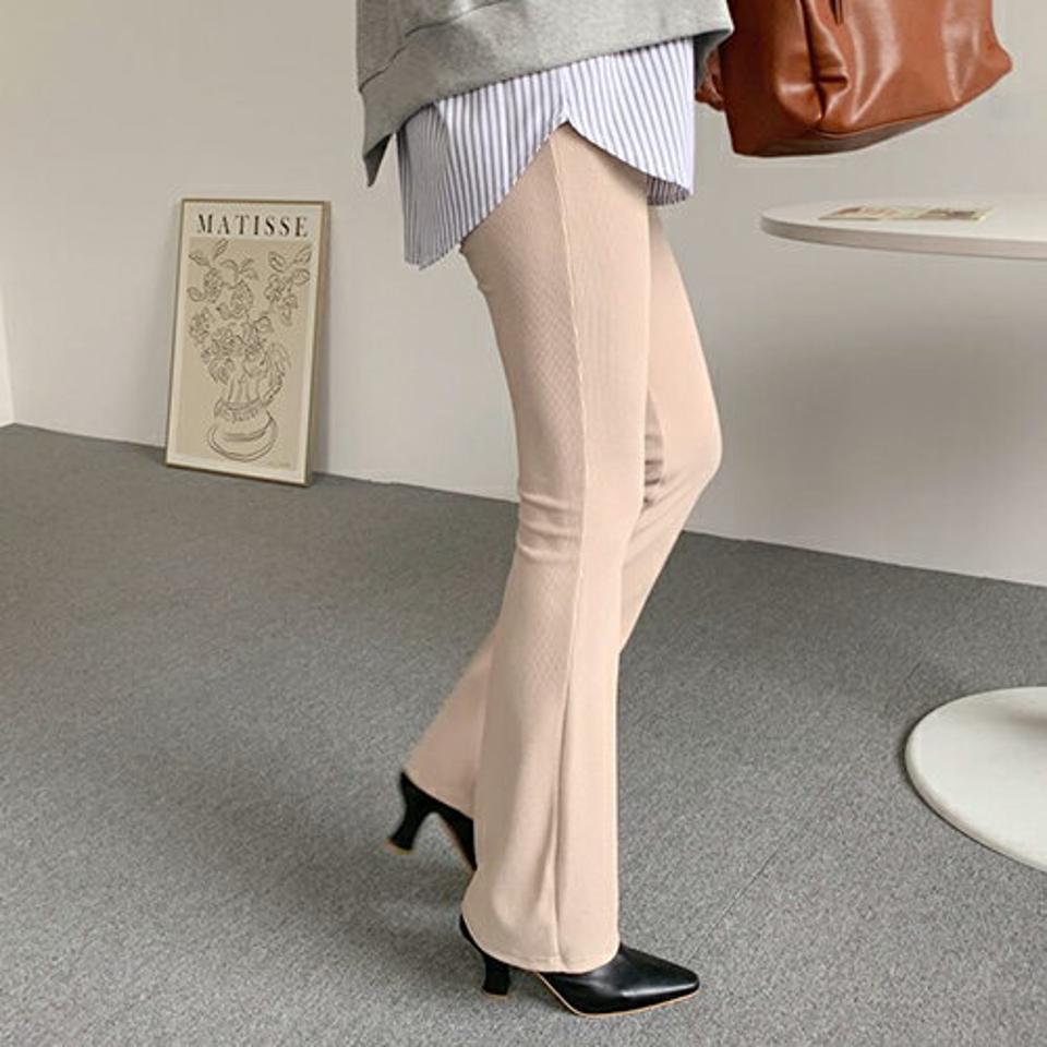 リブブーツカットパンツ・全4色・t66808 レディース 【pt】【パンツ ズボン ロングパンツ リブ リブパンツ ブーツカット 単色 シンプル 大人 カジュアル 秋 冬 韓国 ファッション】【ハイホリHIHOLLI】