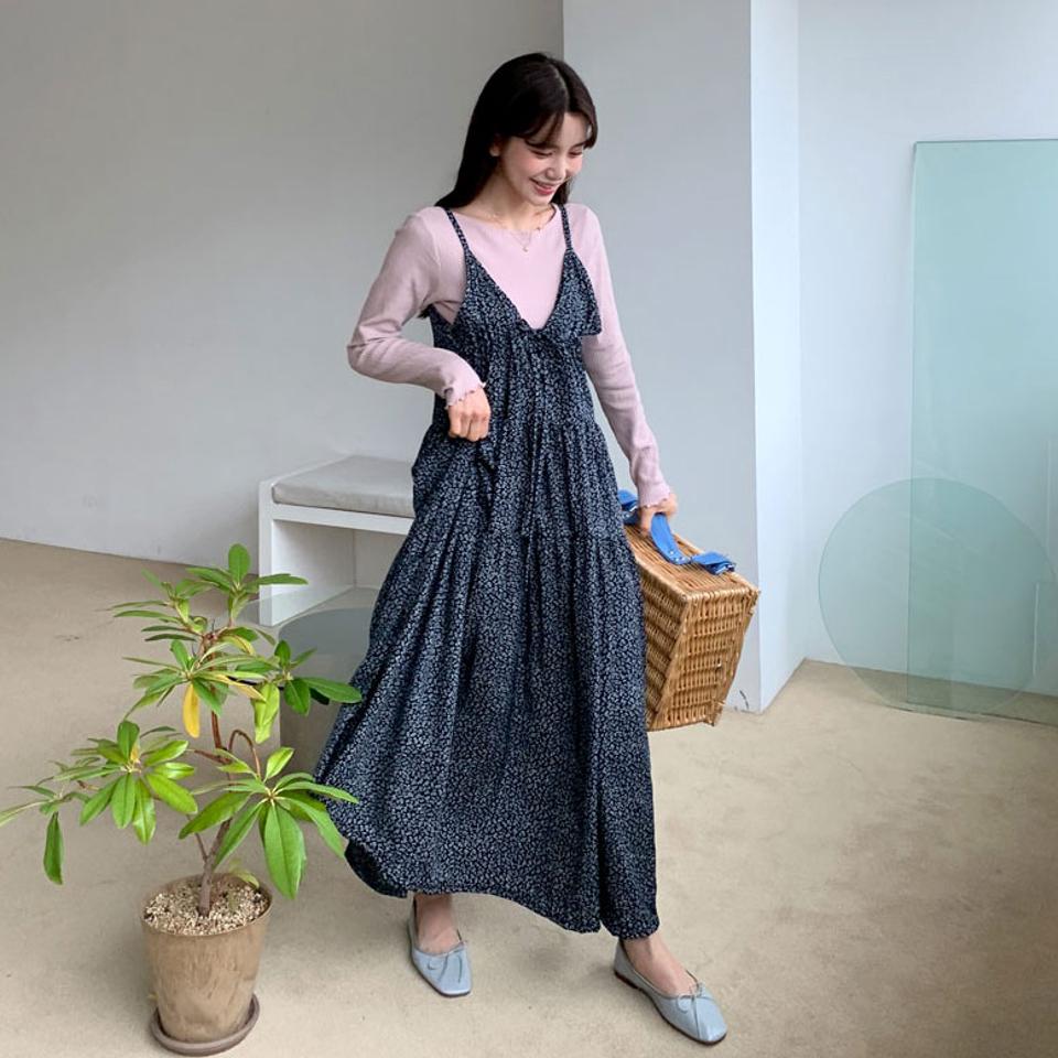 2WAY花柄スリーブレスワンピース・全2色・b61555 レディース 【ops】【韓国 ファッション ワンピース ロング ロングワンピス スリーブレス キャミソール Uネック リボン 小花柄 花柄 フラワー ティアード フレア フェミニン カジュアル 体型カバー 秋 冬】