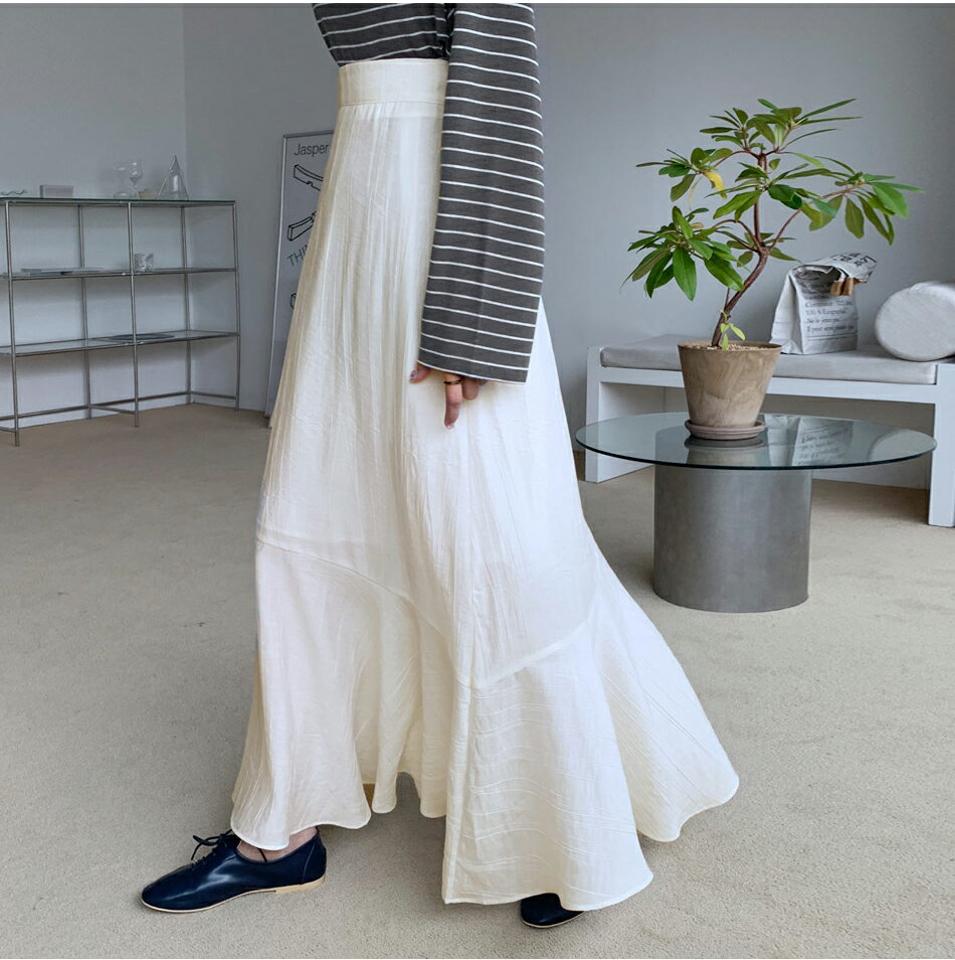 リンクルフレアスカート・全2色・b61562 レディース 【sk】【韓国 ファッション ボトムス スカート ロング ロングスカート フレア バックゴム コンシールファスナー カジュアル 体型カバー シンプル フェミニン デイリー ベーシック 上品 秋 冬】