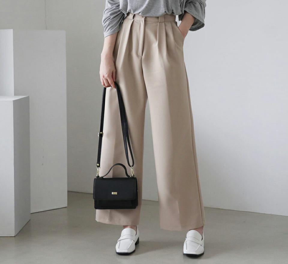 タックワイドスラックス・全4色・t66729 レディース 【pt】【スラックス パンツ ズボン ロングパンツ ワイド ワイドスラックス 単色 無地 シンプル ベーシック 大人 オフィスカジュアル 秋 冬 韓国 ファッション】【ハイホリHIHOLLI】