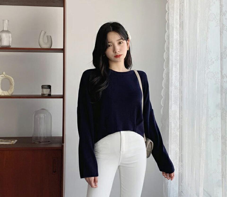 タックへムニット・全3色・t63076 レディース 【tops】【韓国 ファッション トップス ニット 長袖 タック ショート丈 ラフ ドロップショルダー シンプル ラウンドネック ボリューム 体型カーバー デイリー フェミニン ベーシック 無地 秋 冬】