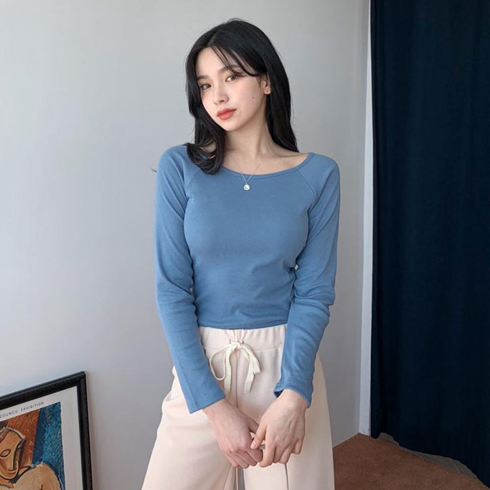 ラグランスリムTシャツ・全5色・b63088 レディース 【tops】【韓国 ファッション トップス Tシャツ 長袖 スリム ラウンドネック デコルテ フィット ラグランスリーブ パターン 上品 体型カーバー デイリー ベーシック 秋 冬】【BT】