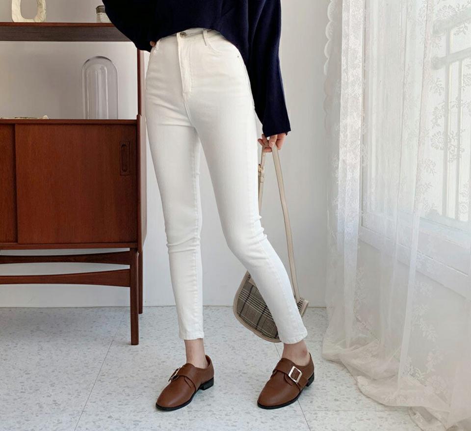 スキニーパンツ・全2色・t63110 レディース 【pt】【韓国 ファッション ボトムス パンツ ロング スキニー 美脚 細身 スリム フィット 体型カーバー トレンディ 10分丈 十分丈 ストレート 無地 秋 冬】