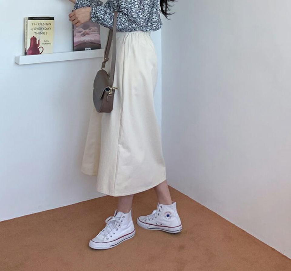 ボタンAラインスカート・全5色・t63067 レディース 【sk】【韓国 ファッション ボトムス スカート ロング ロングスカート シンプル Aライン ベルトループ バックゴム カジュアル 体型カバー シンプル フェミニン デイリー ベーシック 上品 秋 冬】