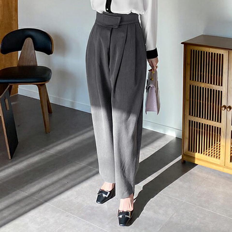 タックバルーンパンツ・全3色・66814 レディース 【pt】【パンツ ズボン ロングパンツ バルーンパンツ タック 単色 無地 シンプル 大人 カジュアル 秋 冬 韓国 ファッション】【ハイホリHIHOLLI】
