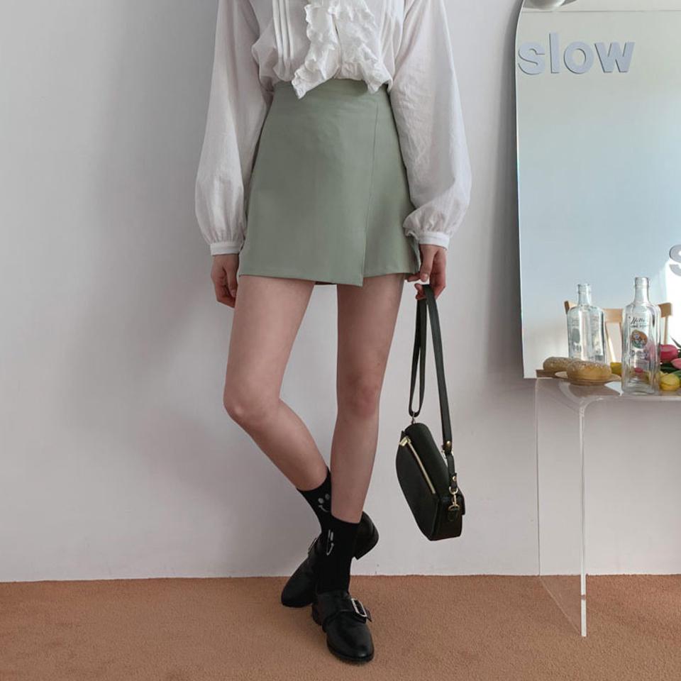 バックゴムミニスカート・全6色・t63108 レディース 【sk】【韓国 ファッション ボトムス スカート ミニスカート ミニ ショート シンプル ウエストゴム ミニマル コンシールファスナー ラップ風 アンバランス丈 無地 スリム 細身 秋 冬】