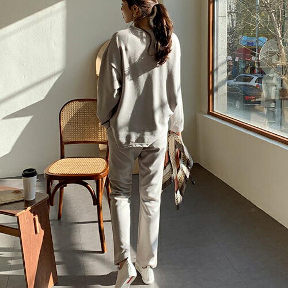 アンバランスTシャツ&パンツSET・全3色・b66767 レディース 【pt】【セットアップ setup トップス 長袖 Tシャツ アンバランス パンツ ズボン ロングパンツ 単色 無地 シンプル カジュアル 秋 冬 韓国 ファッション】【ハイホリHIHOLLI】